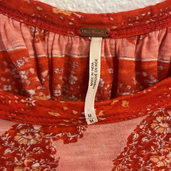 Free People Red Paisley Top Oversized Size Medium - Picture 3 of 7